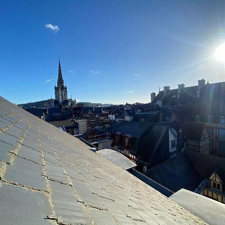 Sous Les Clochers De Rouen - Cathedrale Экстерьер фото